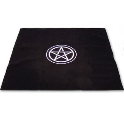 Tarot Dug