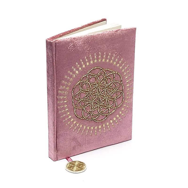 Notesbog i fløjlsagtig rosa med Livets Blomst