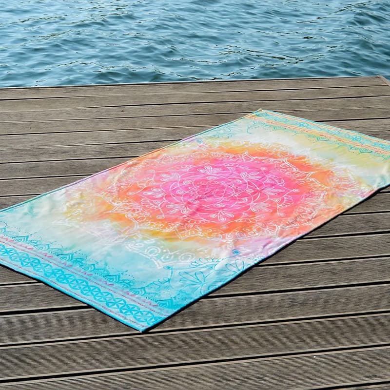 Strandtæppe - Rainbow - Spirit of om