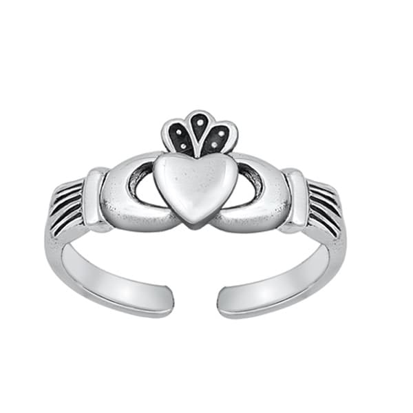 Tåring med Claddagh symbolet